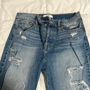Pistols ripped jeans